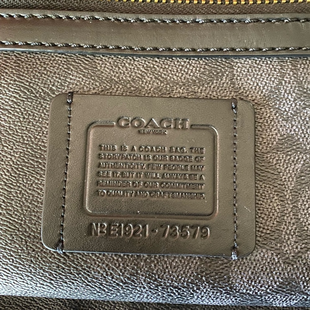 Coach Signature Academy Backpack - Picture 2 of 16